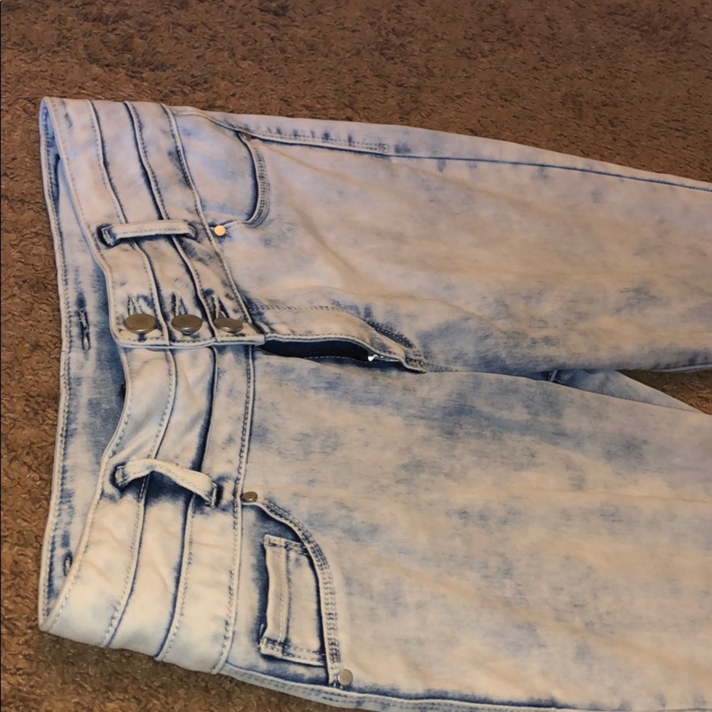 skinny jeans